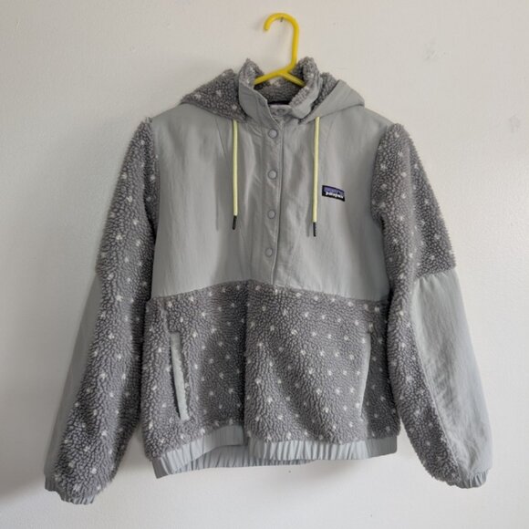 Patagonia Women's Shelled Retro-X® Pullover - Picture 2 of 4